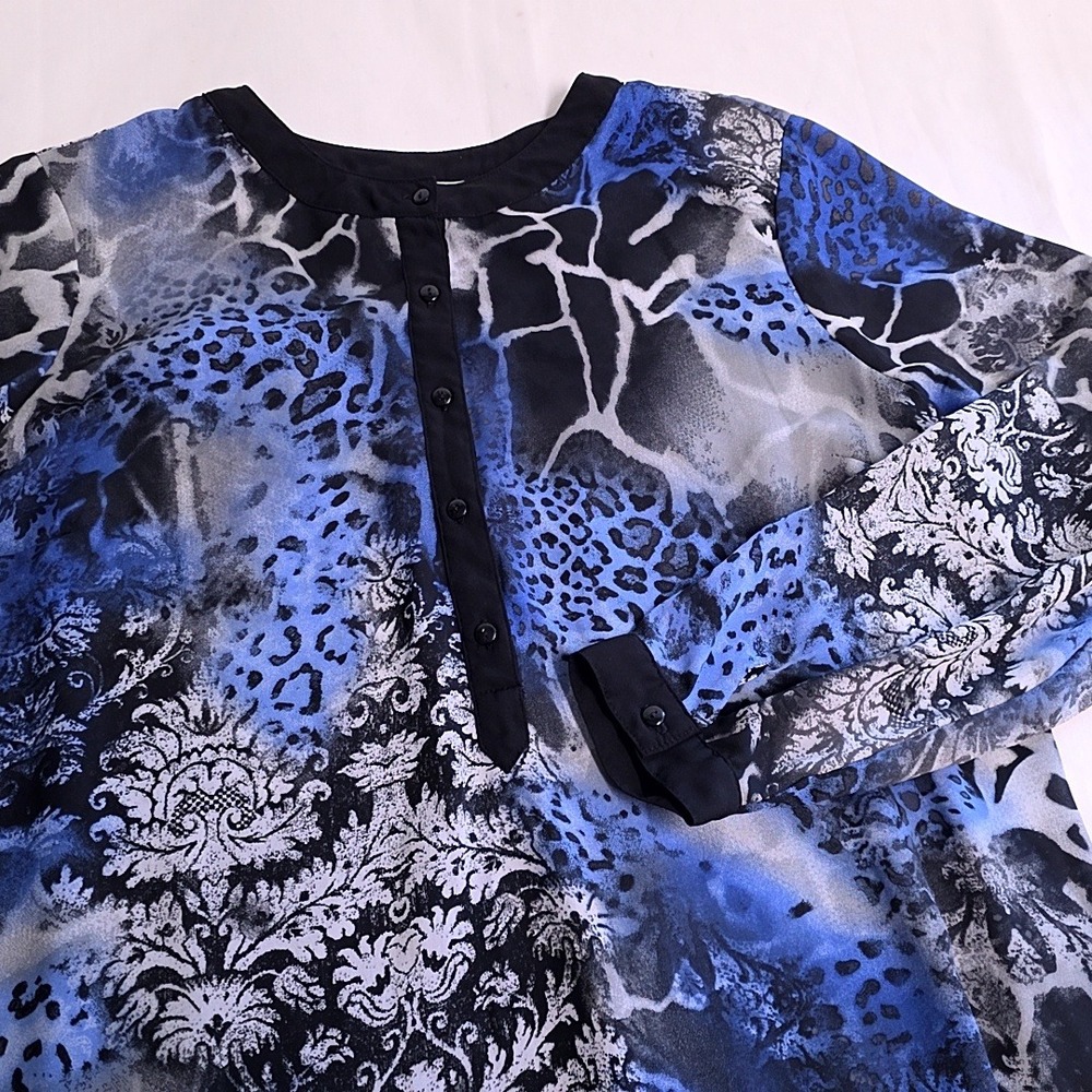Christopher & Banks Blouse Women XL Blue Animal Print Damask Henley Top